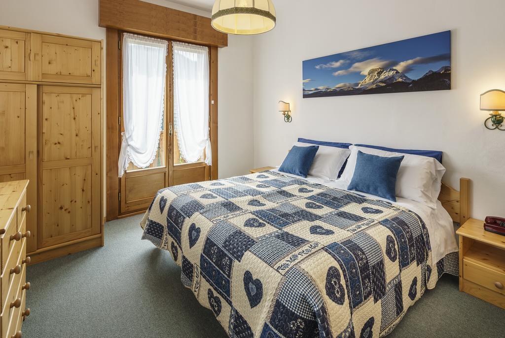 Hotel Roma San Vito di Cadore Buitenkant foto