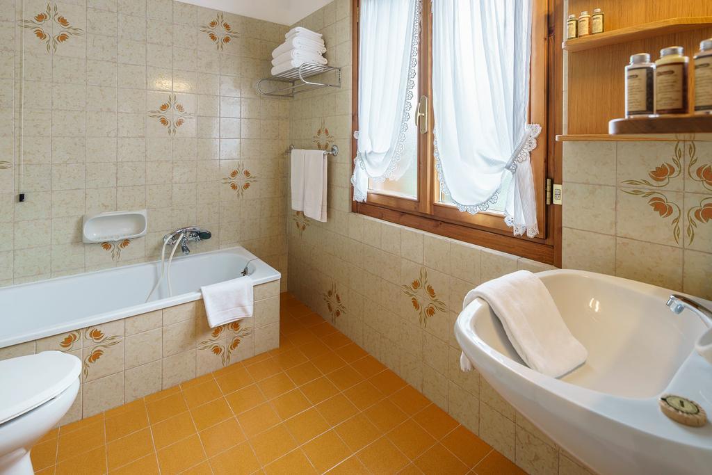 Hotel Roma San Vito di Cadore Kamer foto
