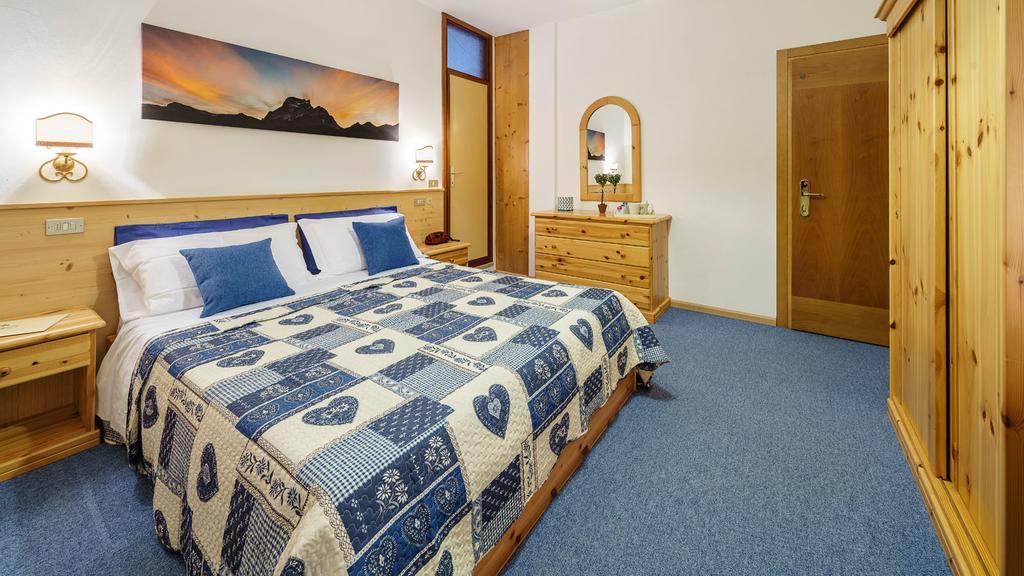 Hotel Roma San Vito di Cadore Kamer foto